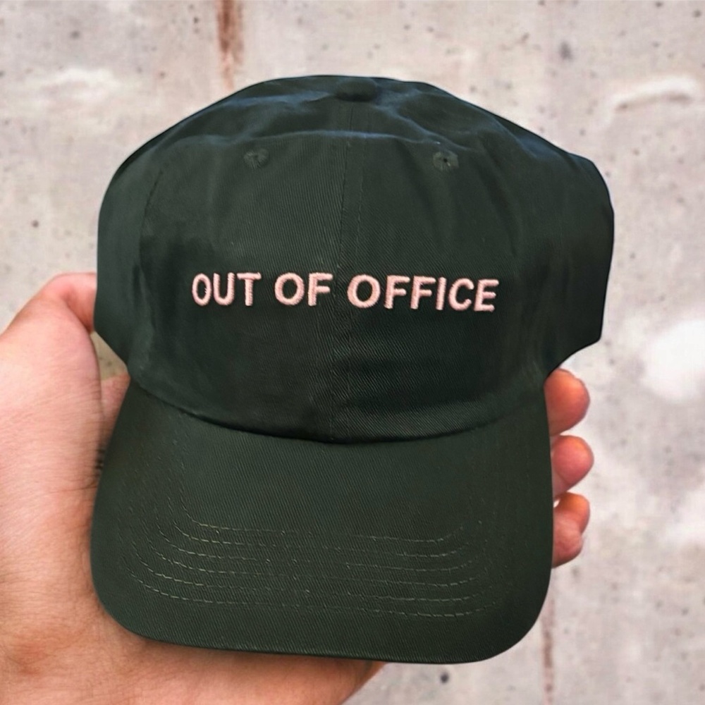 Casual Green Out of Office' Cap OS NWT